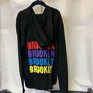 Kavio! Girls Long Sleeve tee with Brooklyn Print on back size medium